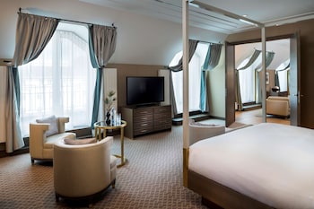 Presidential Penthouse, 1 King Bed