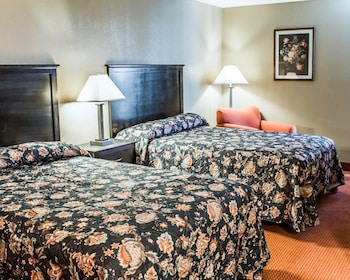 Room, 2 Queen Beds, Non Smoking