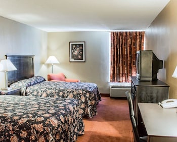 Room, 2 Queen Beds, Non Smoking