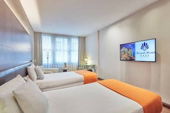 Superior Twin Room