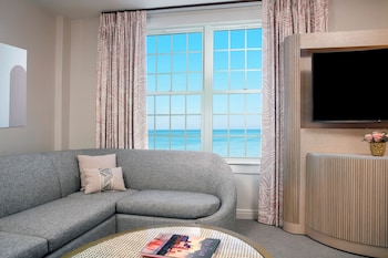 Suite, 1 Bedroom, Balcony (Gulf View)