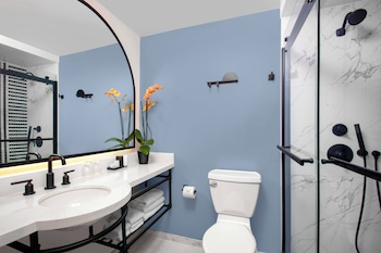 Suite, 1 Bedroom, Balcony (Gulf View)