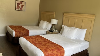 Exterior 2 Double Beds