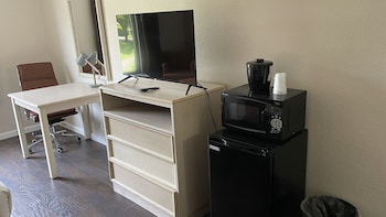 Exterior 2 Double Beds