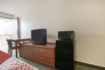 Room, 1 King Bed, Accessible