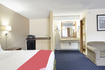 Room, 1 King Bed, Jetted Tub