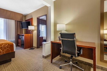 Suite, Multiple Beds, Non Smoking (Upgrade)