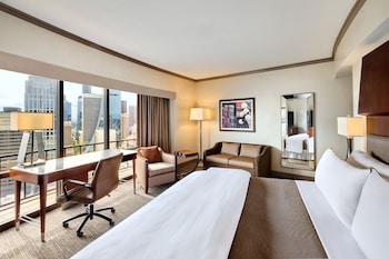 Premium Room, 1 King Bed with Sofa bed, City View (Hearing Accessible)
