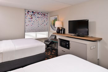 Standard Room, 2 Queen Beds, Accessible (Communications)
