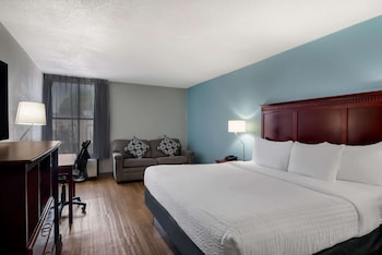 Standard Room, 1 King Bed, Non Smoking
