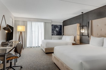 Deluxe Room, 2 Queen Beds, Accessible