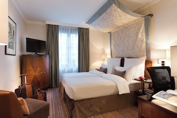 Premium Twin Room, 2 Twin Beds, Bathtub