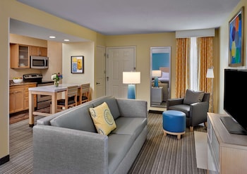 Superior Studio Suite, 1 King Bed
