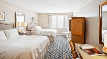 Deluxe Room, 2 Double Beds