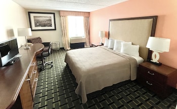 Standard Room, 1 King Bed, Accessible, Non Smoking