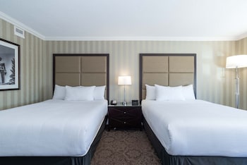 Premium Room, 2 Queen Beds (Top Floors)