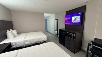 Room, 2 Queen Beds, Non Smoking