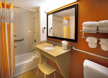 Room, 2 Double Beds, Accessible, Non Smoking (Mobility/Hearing Impaired Accessible)