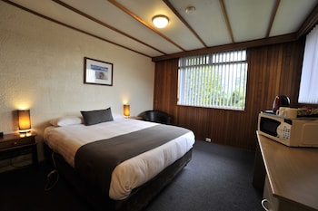 Deluxe Room, 1 Queen Bed