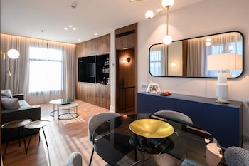 Suite
