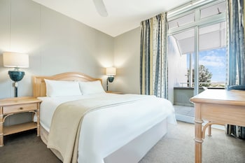 Room, Lagoon View