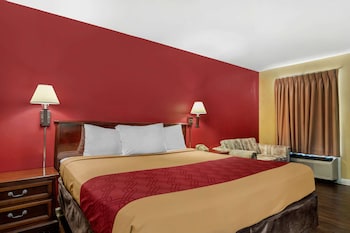 Standard Room, 1 King Bed, Smoking