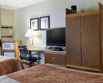 Suite, 2 Double Beds, Non Smoking