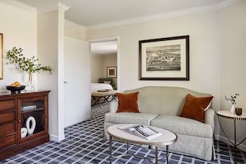 Suite, 1 King Bed, Accessible (Mobility and Hearing ADA)