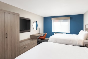Standard Room, 2 Queen Beds, Accessible (Roll-In Shower)
