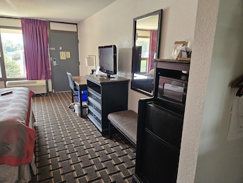 Room, 1 King Bed, Accessible, Non Smoking