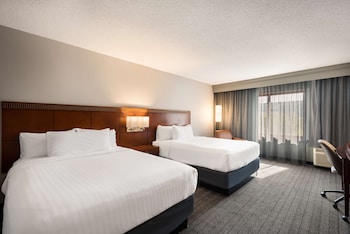 Room, 2 Queen Beds, Accessible (Hearing)