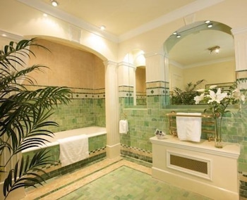 Suite with Seaview