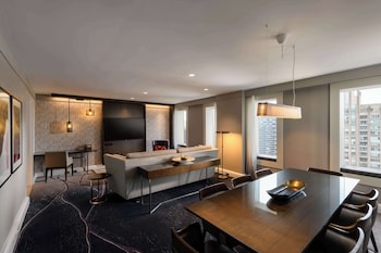 Suite (Ambassador)