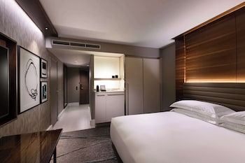 Deluxe Room, 1 King Bed