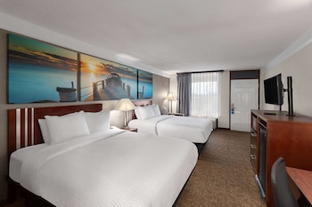 Room, 2 Queen Beds, Non Smoking