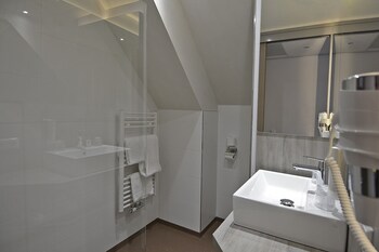 Superior Room, 1 King Bed, Non Smoking