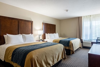 Room, 2 Queen Beds, Non Smoking (Upgraded)