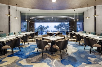Royal Suite, Club Lounge Access (Ayuthaya)