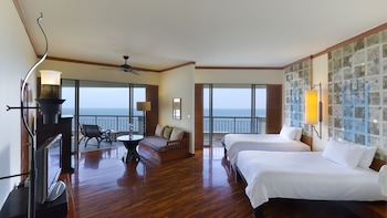 Junior Suite, 2 Twin Beds, Ocean View