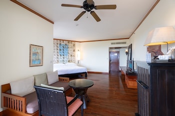 Junior Suite, 1 King Bed, Ocean View