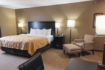 Suite, 1 King Bed, Non Smoking