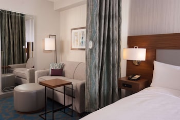 Studio Suite, 1 King Bed, Non Smoking