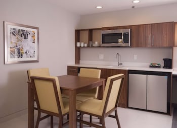Suite, 1 Bedroom, Non Smoking