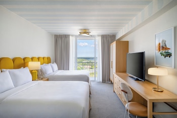 Room, 2 Queen Beds, Tower, Floors 10-17, City View