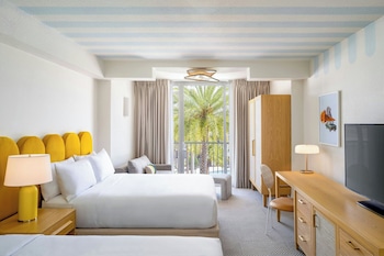 Room, 2 Queen Beds, Tower, Floor 2-9, Standard View