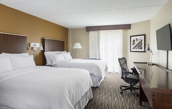 Room, 2 Queen Beds (Mobility/Hearing Access, Roll-in Shwr)