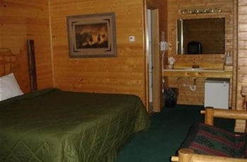 Colorado Room, 1 King Bed, Second Floor (Corner Room)