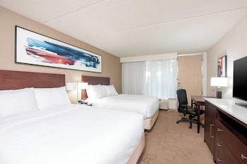Room, 2 Queen Beds (Pool Access)