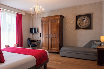 Superior Triple Room