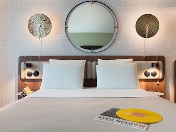 Privilege, Premium Room, 1 Double Bed with Sofa bed